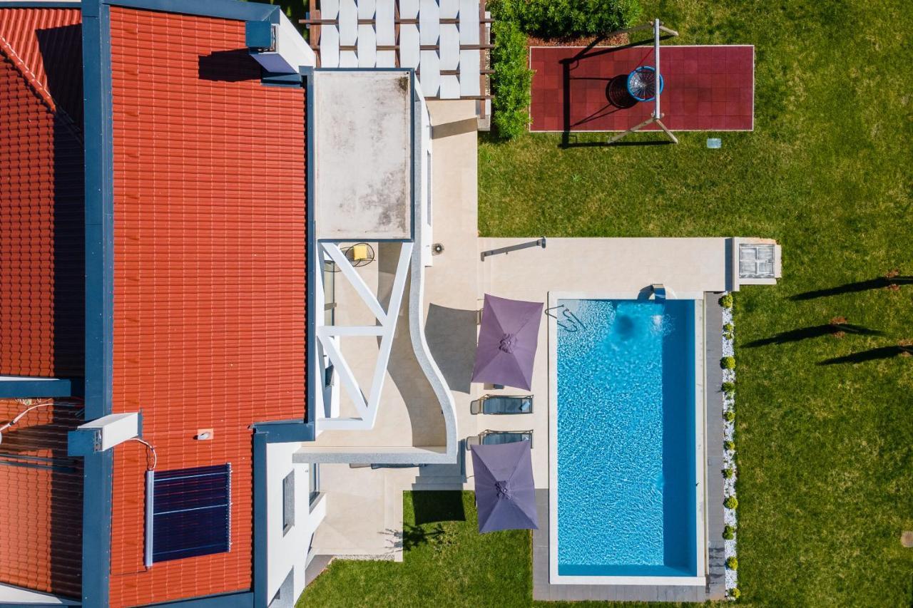 Villa Eleonora, Luxury Villa In Visnjan, Zuzici, Near Porec Exterior photo